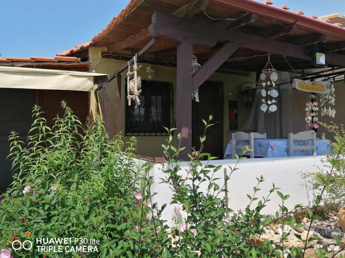 Country Village Nea Poteidaia Exterior photo